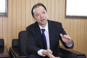代表取締役